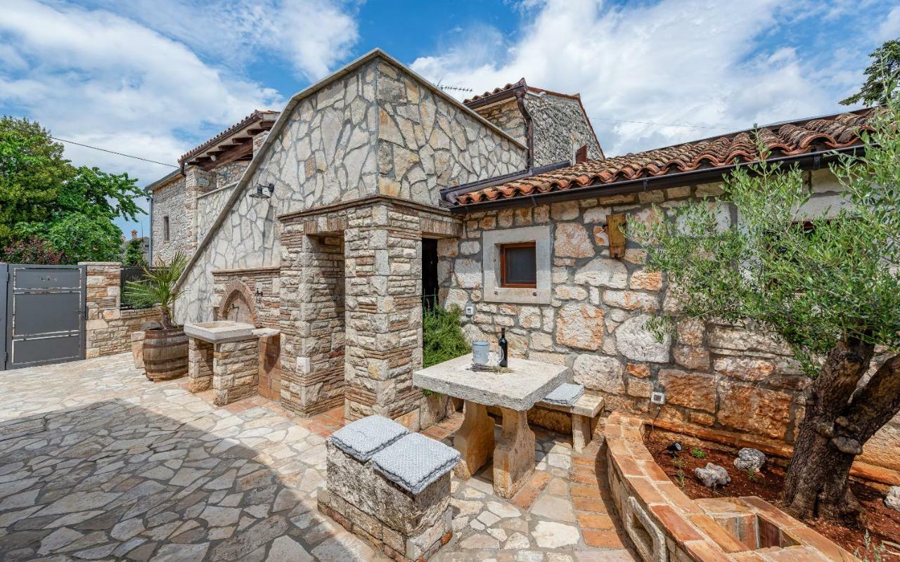 Casa Di Roccia Villa Marčana Exterior foto
